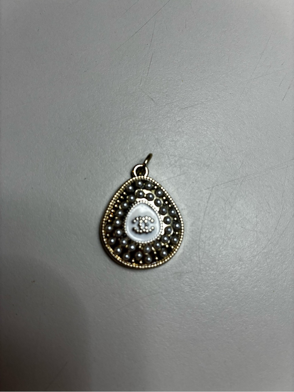 Chanel stamped Gold and Black Pearl Teardrop Pendant charm zipper pull - Picture 2 of 4